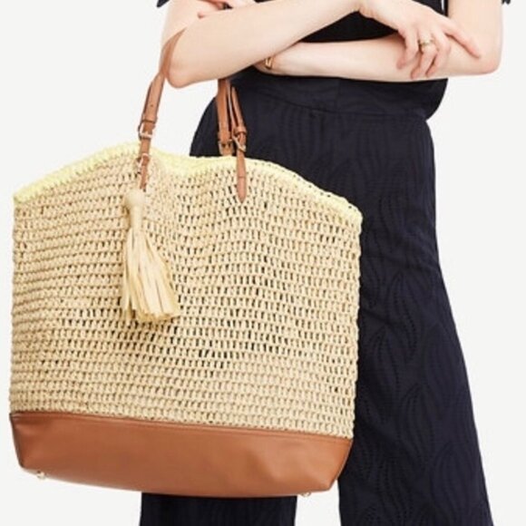 Ann Taylor Handbags - Ann Taylor | Carry All Straw Bag
